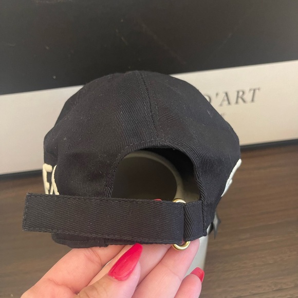 Gucci loved hat - Picture 2 of 7